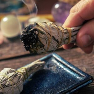 Cómo limpiar las cartas del tarot Guía paso a paso