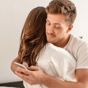 qué carta del tarot indica infidelidad